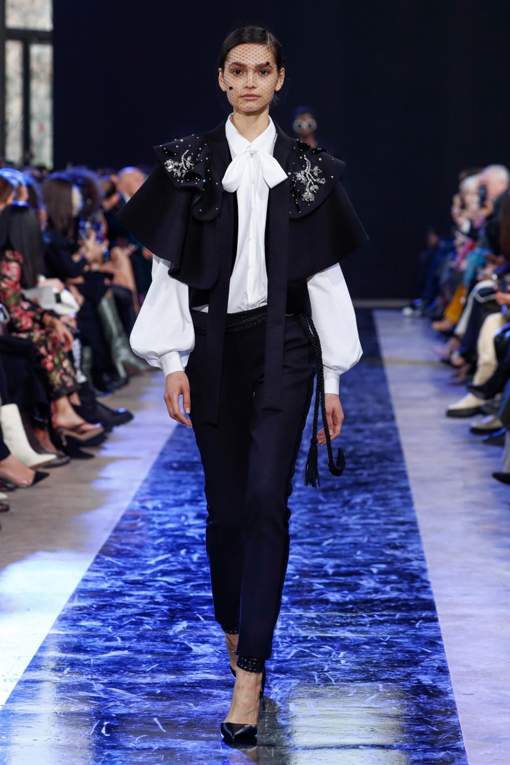 Fashion Week Paris Fall/Winter 2020 look 9 de la collection Elie Saab womenswear