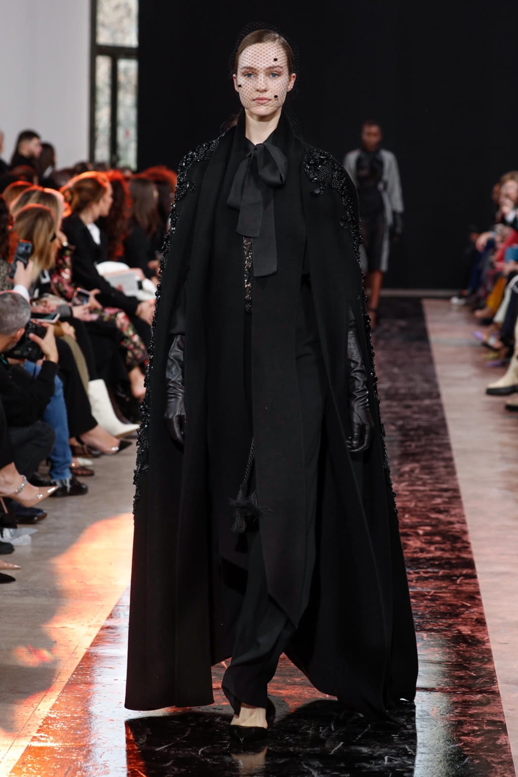Fashion Week Paris Fall/Winter 2020 look 14 de la collection Elie Saab womenswear