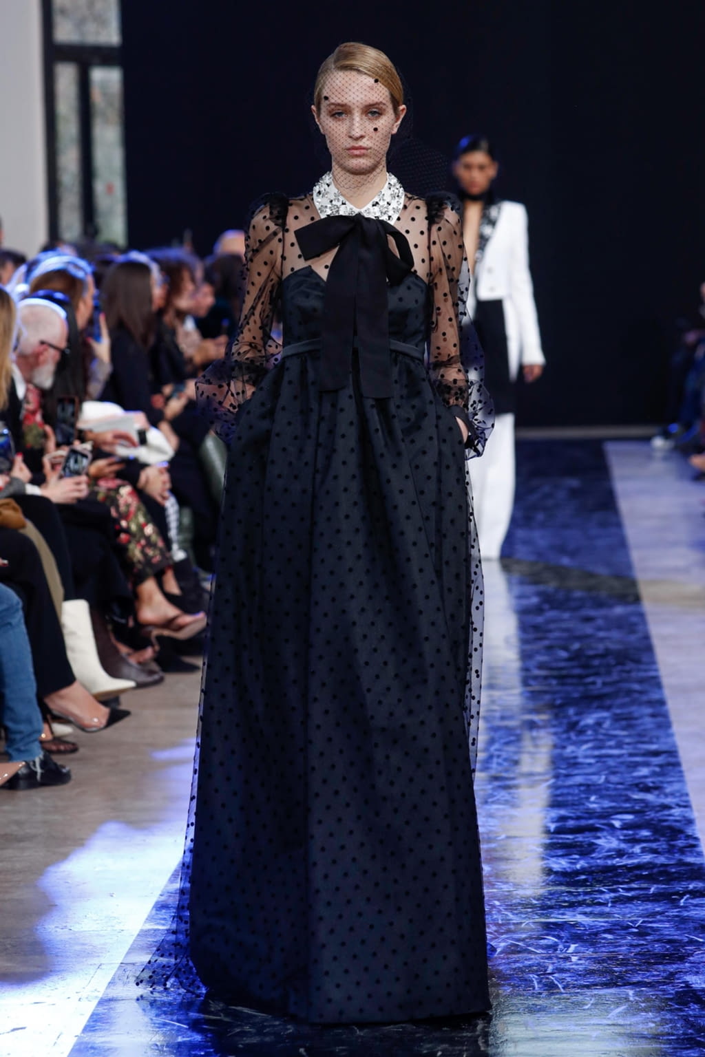 Fashion Week Paris Fall/Winter 2020 look 27 from the Elie Saab collection womenswear