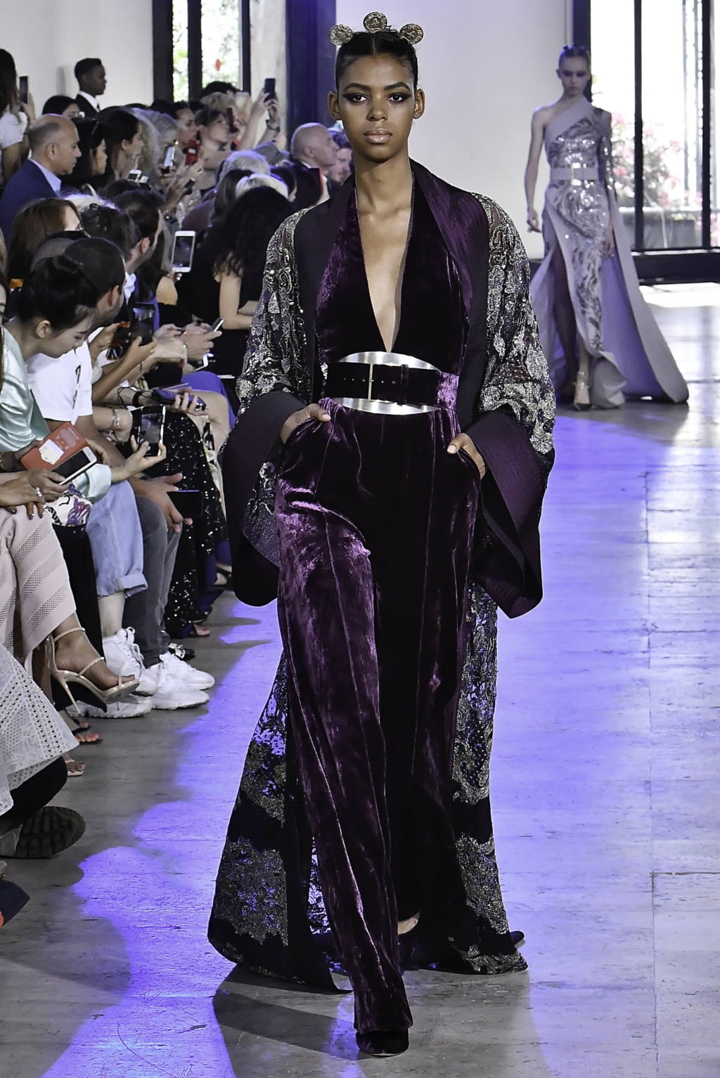 Fashion Week Paris Fall/Winter 2019 look 7 from the Elie Saab collection 高级定制