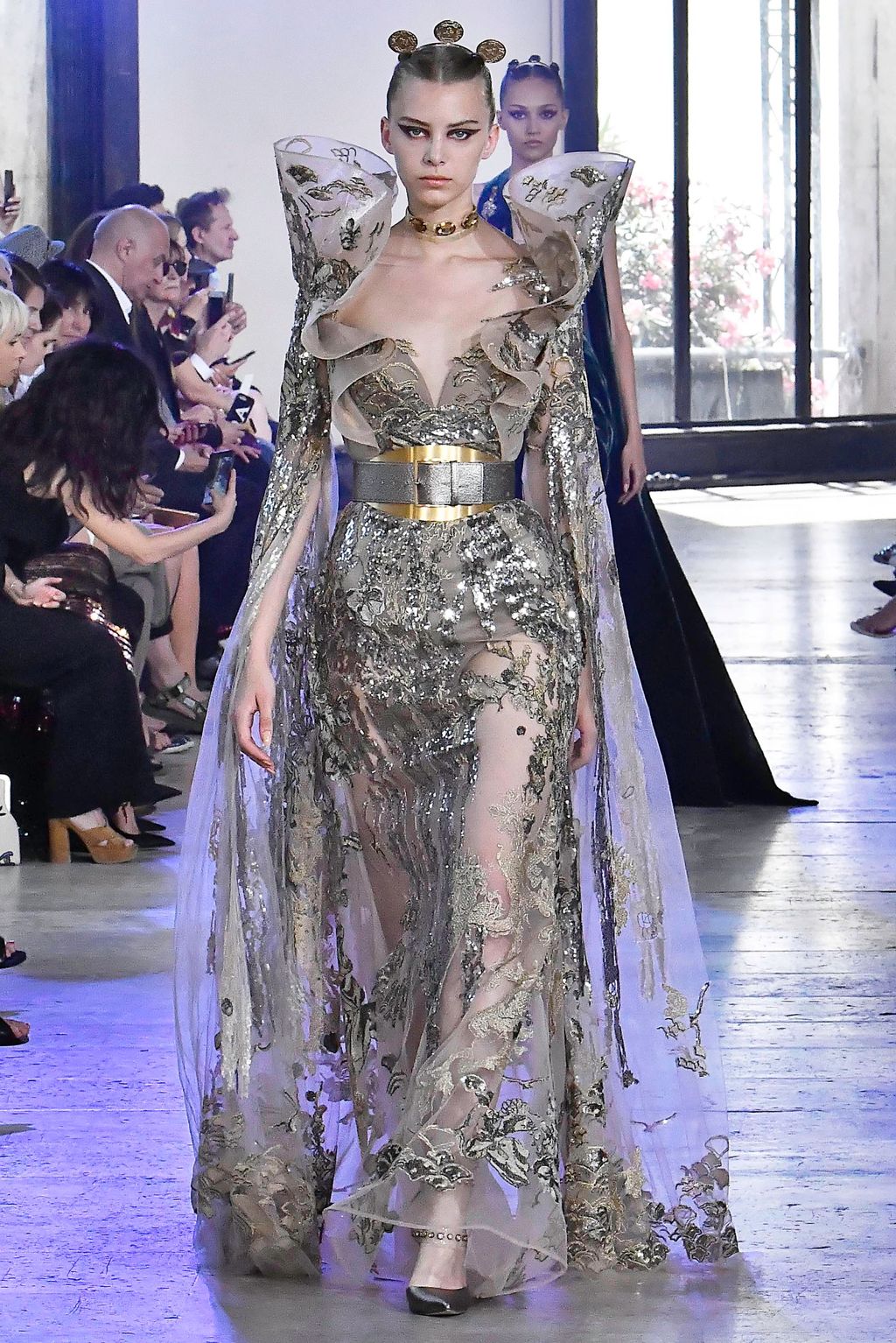 Fashion Week Paris Fall/Winter 2019 look 12 from the Elie Saab collection couture