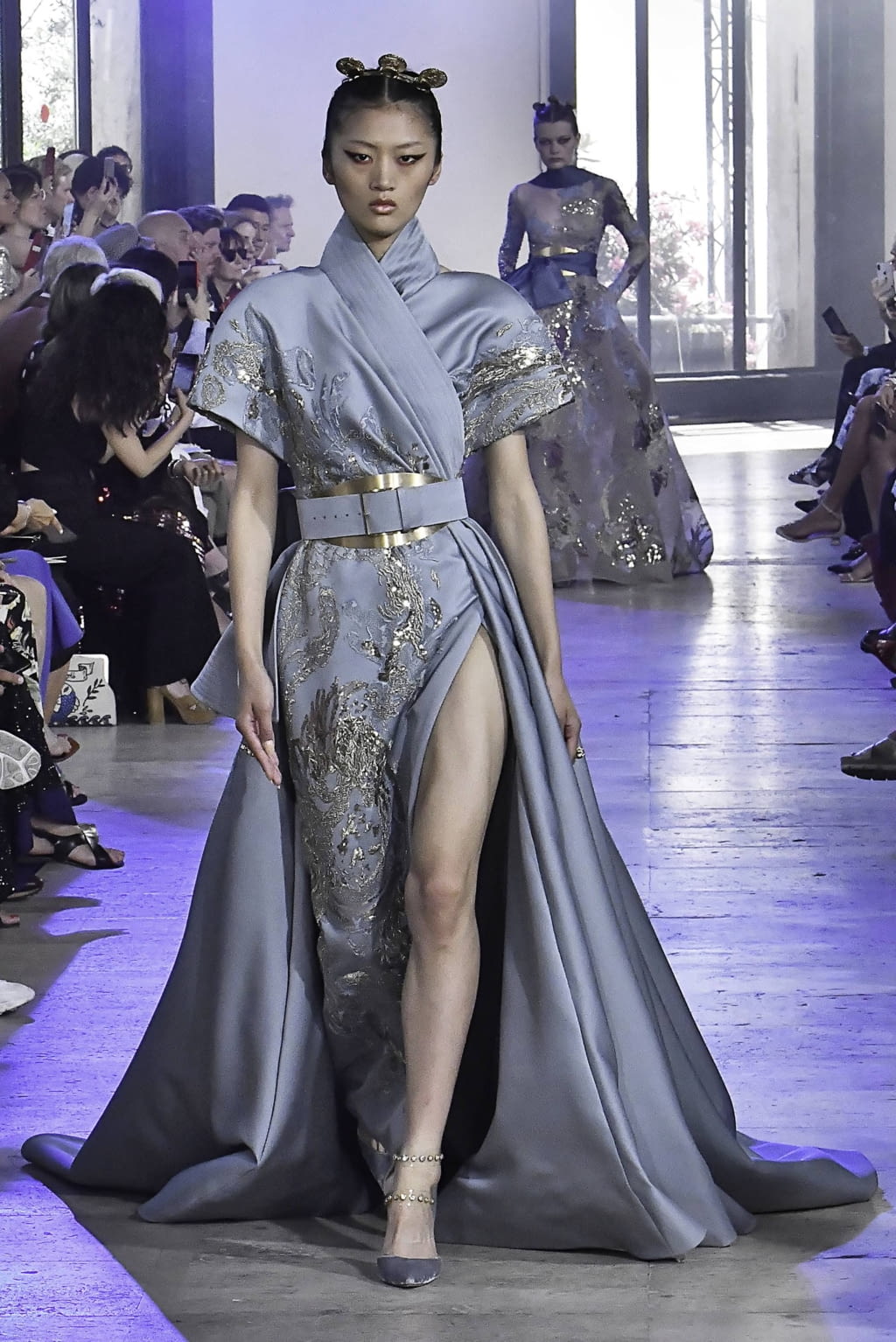 Fashion Week Paris Fall/Winter 2019 look 31 from the Elie Saab collection 高级定制