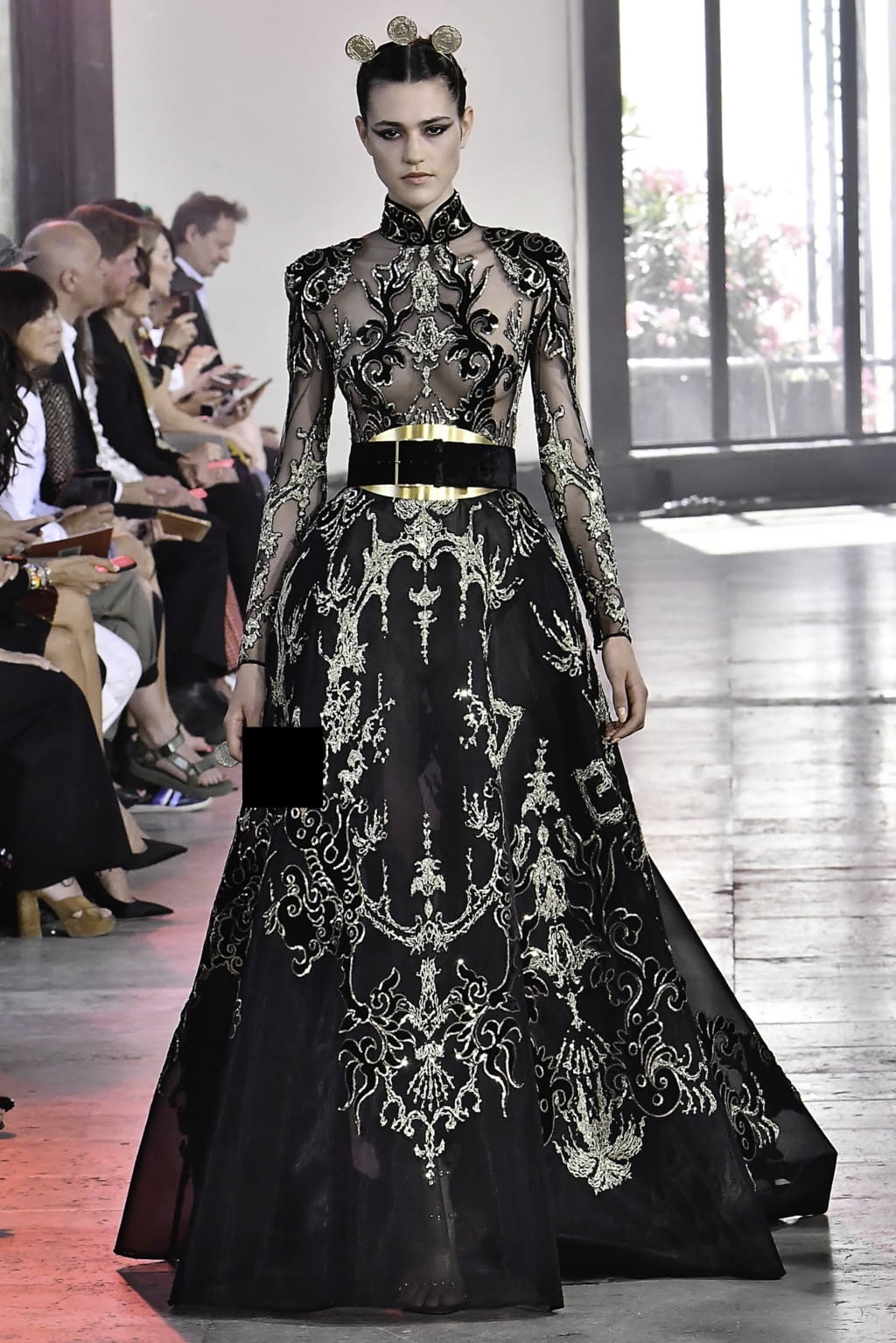 Fashion Week Paris Fall/Winter 2019 look 56 from the Elie Saab collection couture