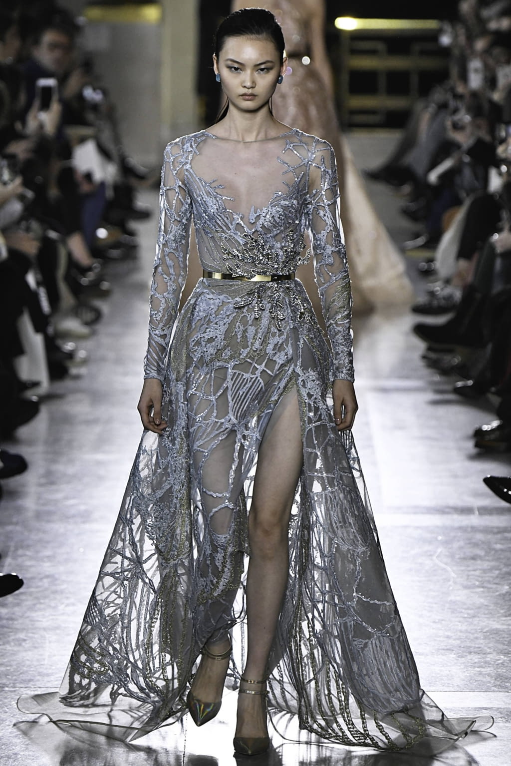 Fashion Week Paris Spring/Summer 2019 look 11 from the Elie Saab collection 高级定制
