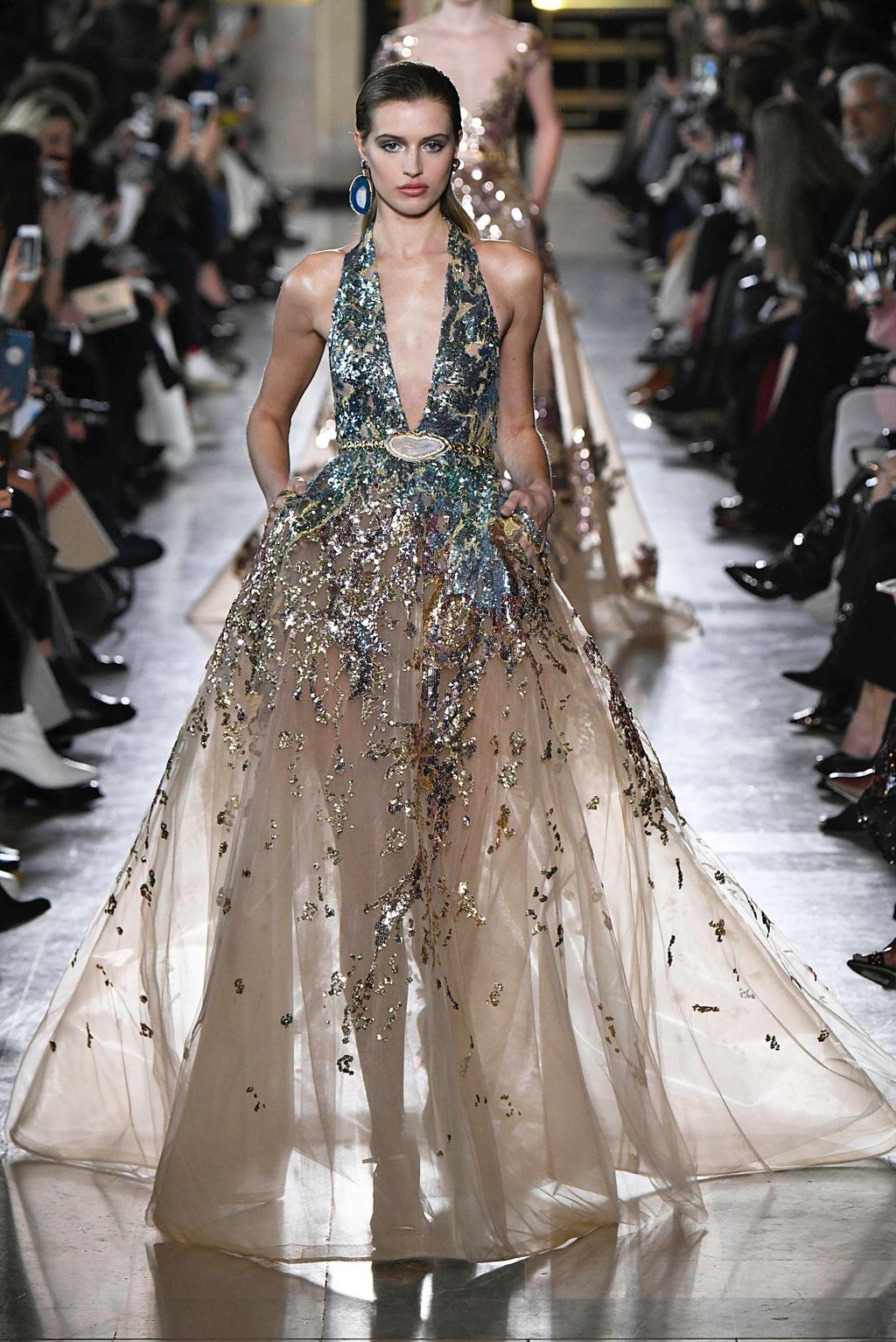 Fashion Week Paris Spring/Summer 2019 look 22 from the Elie Saab collection couture