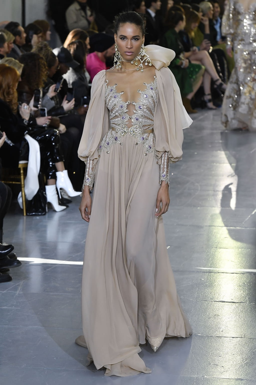 Fashion Week Paris Spring/Summer 2020 look 18 from the Elie Saab collection 高级定制