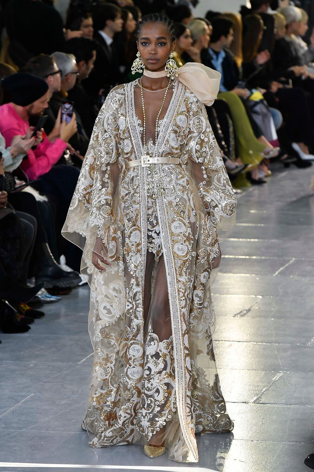 Fashion Week Paris Spring/Summer 2020 look 21 from the Elie Saab collection 高级定制