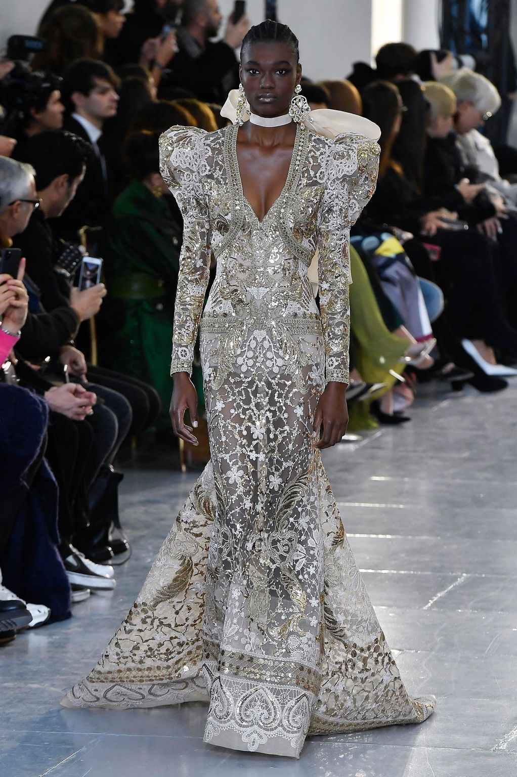 Fashion Week Paris Spring/Summer 2020 look 31 from the Elie Saab collection couture