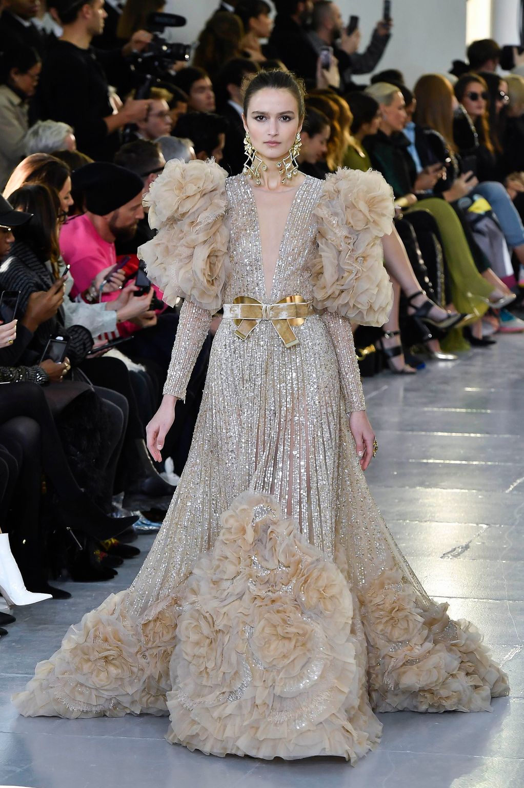 Fashion Week Paris Spring/Summer 2020 look 32 from the Elie Saab collection couture