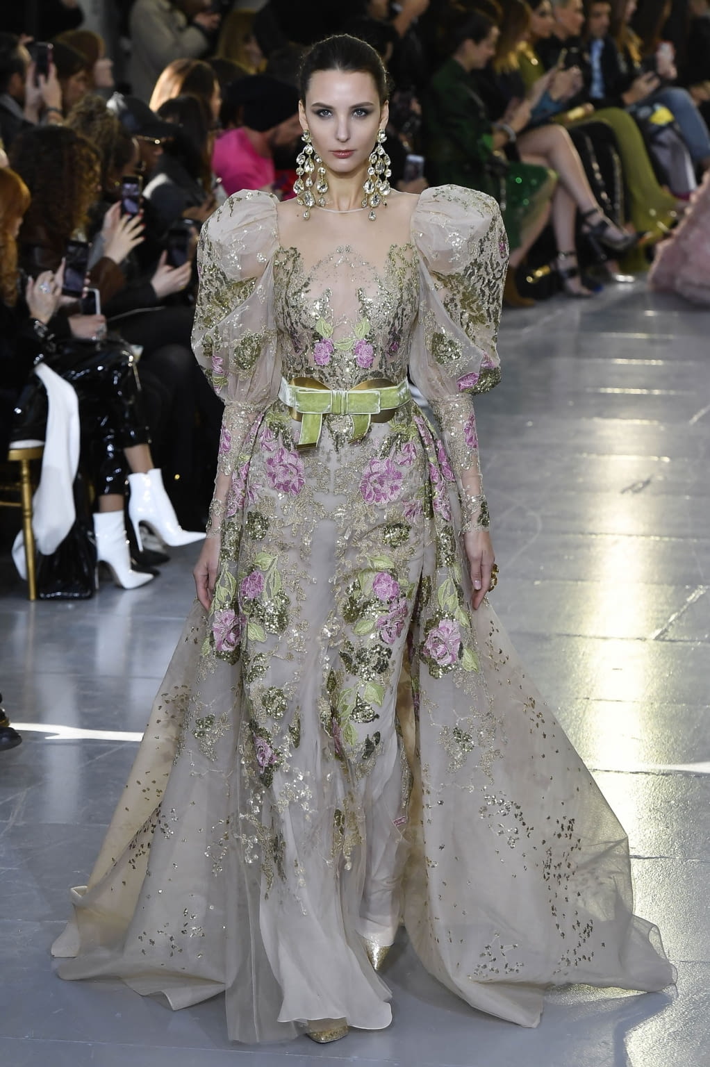 Fashion Week Paris Spring/Summer 2020 look 33 from the Elie Saab collection couture