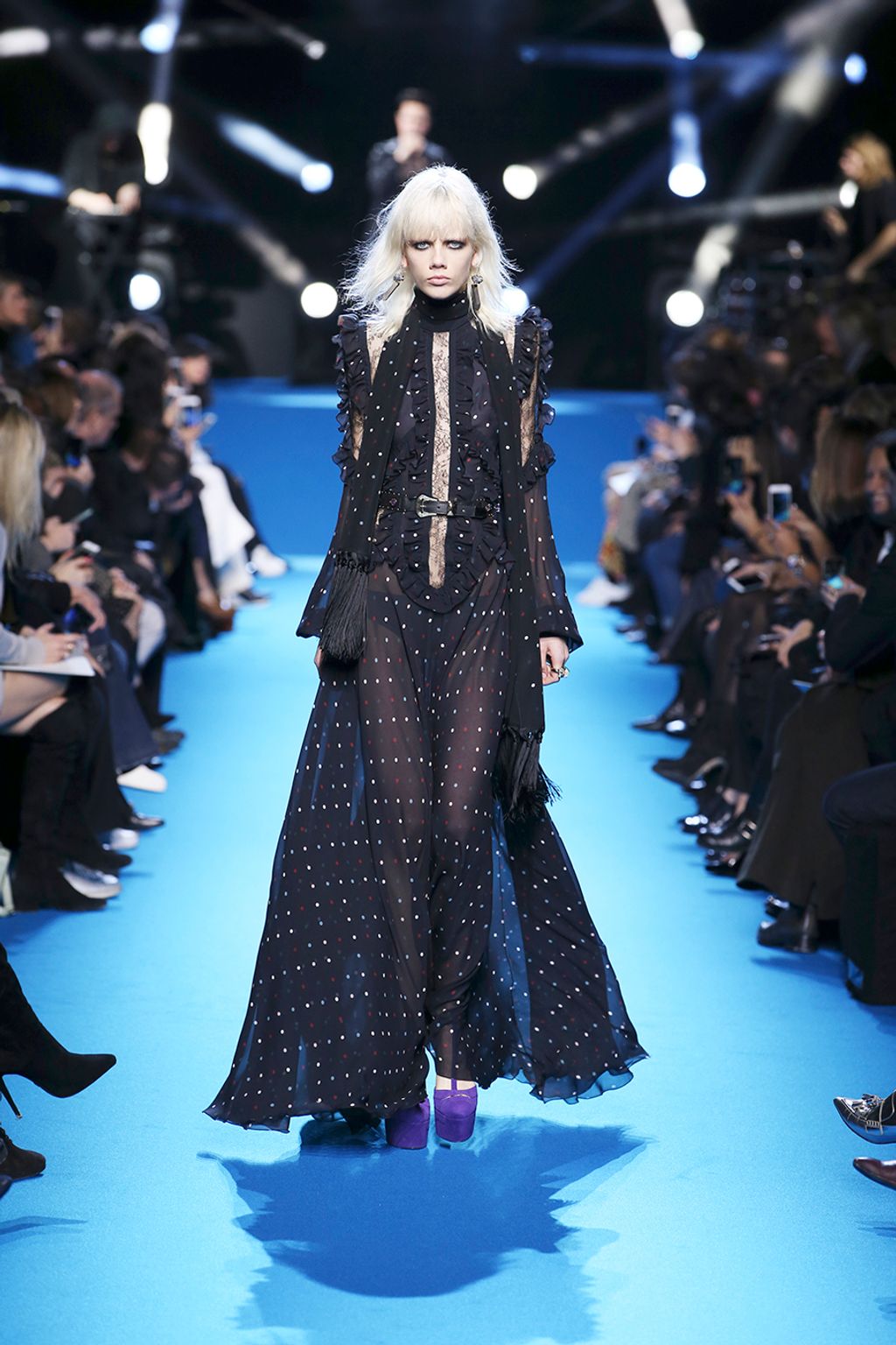 Fashion Week Paris Fall/Winter 2016 look 20 from the Elie Saab collection 女装