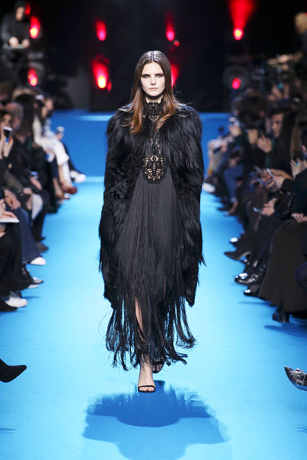 Fashion Week Paris Fall/Winter 2016 look 39 from the Elie Saab collection 女装
