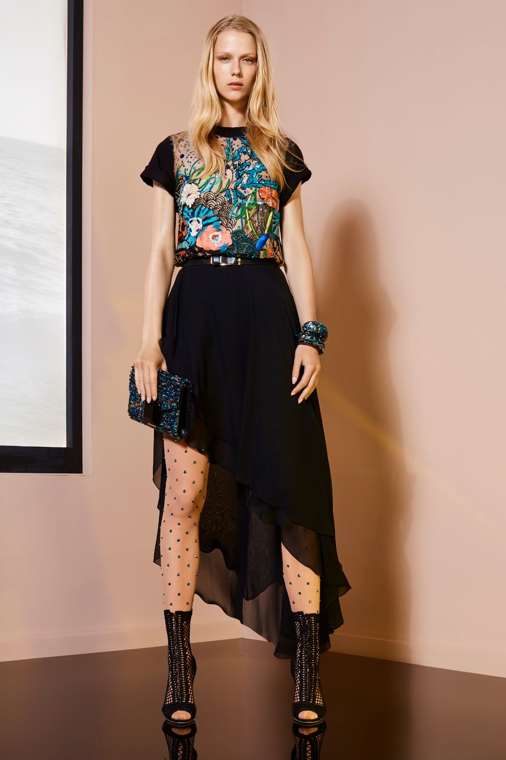 Fashion Week Paris Resort 2018 look 14 de la collection Elie Saab womenswear