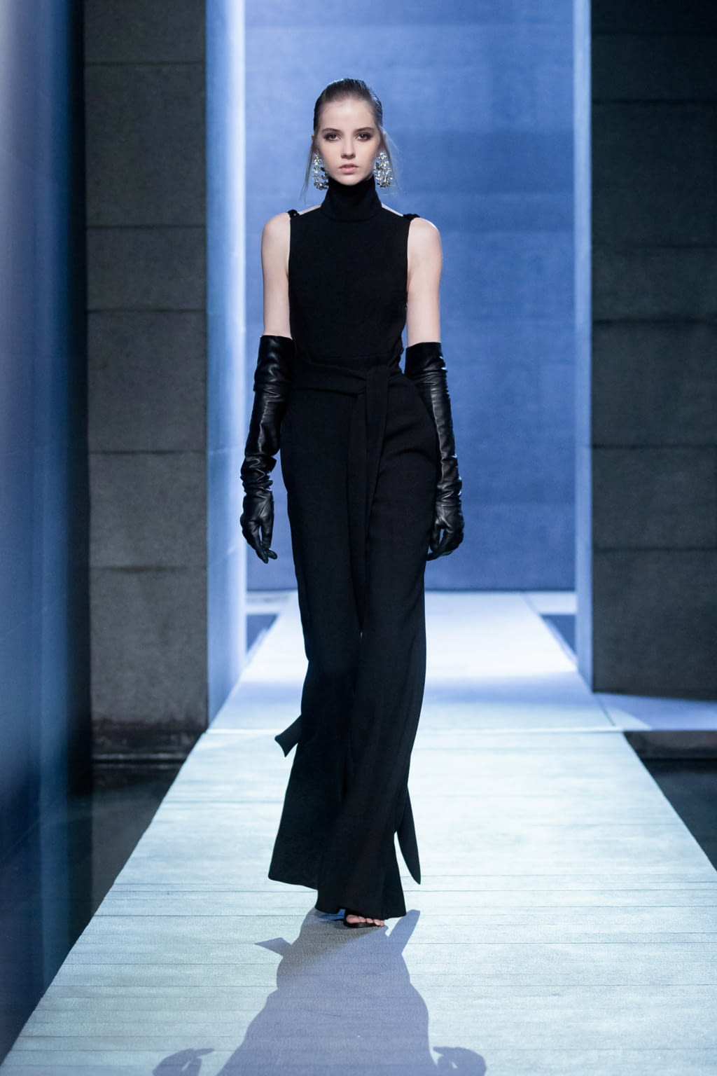 Fashion Week Paris Fall/Winter 2021 look 41 de la collection Elie Saab womenswear