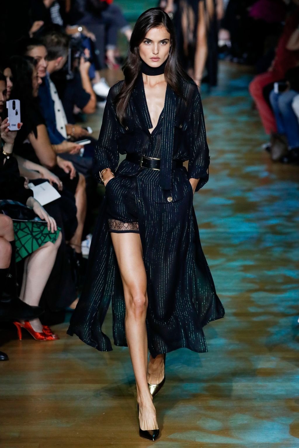Fashion Week Paris Spring/Summer 2018 look 15 from the Elie Saab collection 女装