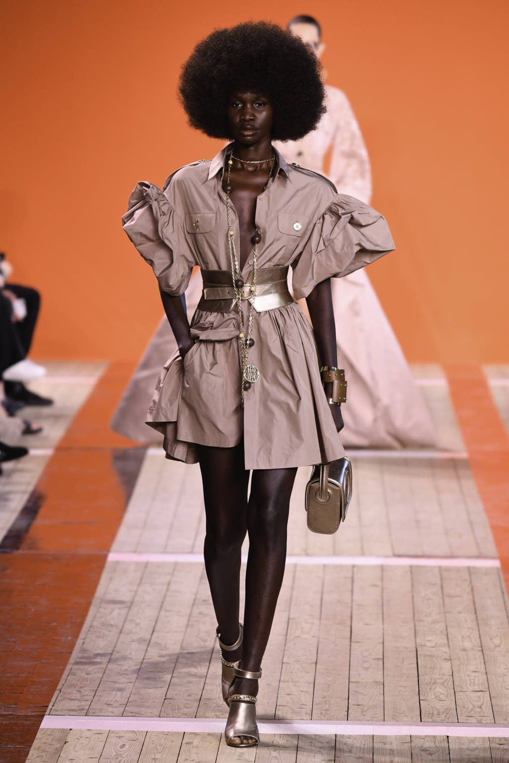 Fashion Week Paris Spring/Summer 2020 look 2 de la collection Elie Saab womenswear