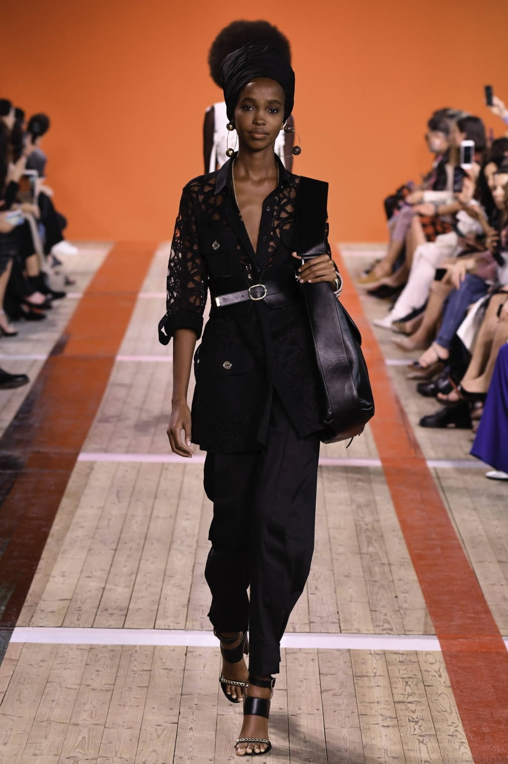 Fashion Week Paris Spring/Summer 2020 look 10 from the Elie Saab collection womenswear