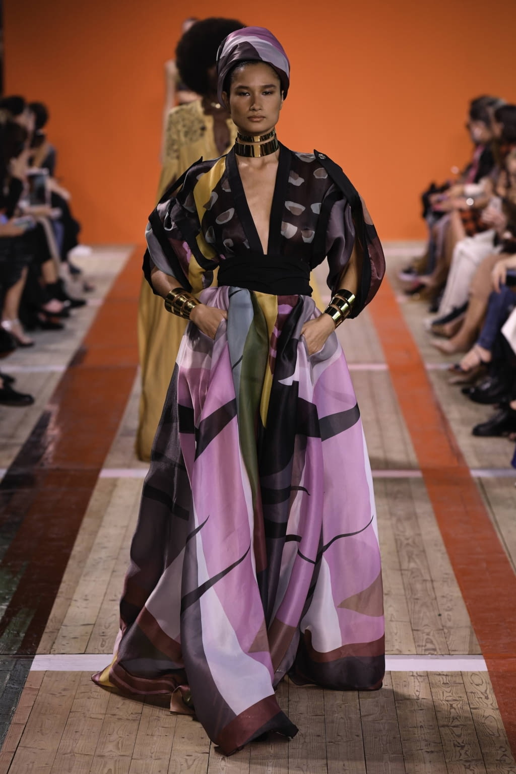 Fashion Week Paris Spring/Summer 2020 look 23 from the Elie Saab collection womenswear