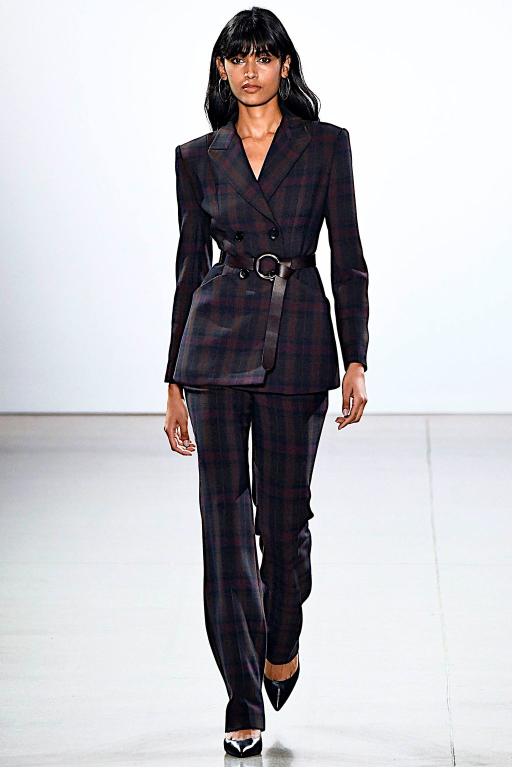 Fashion Week New York Fall/Winter 2019 look 16 from the Elie Tahari collection 女装