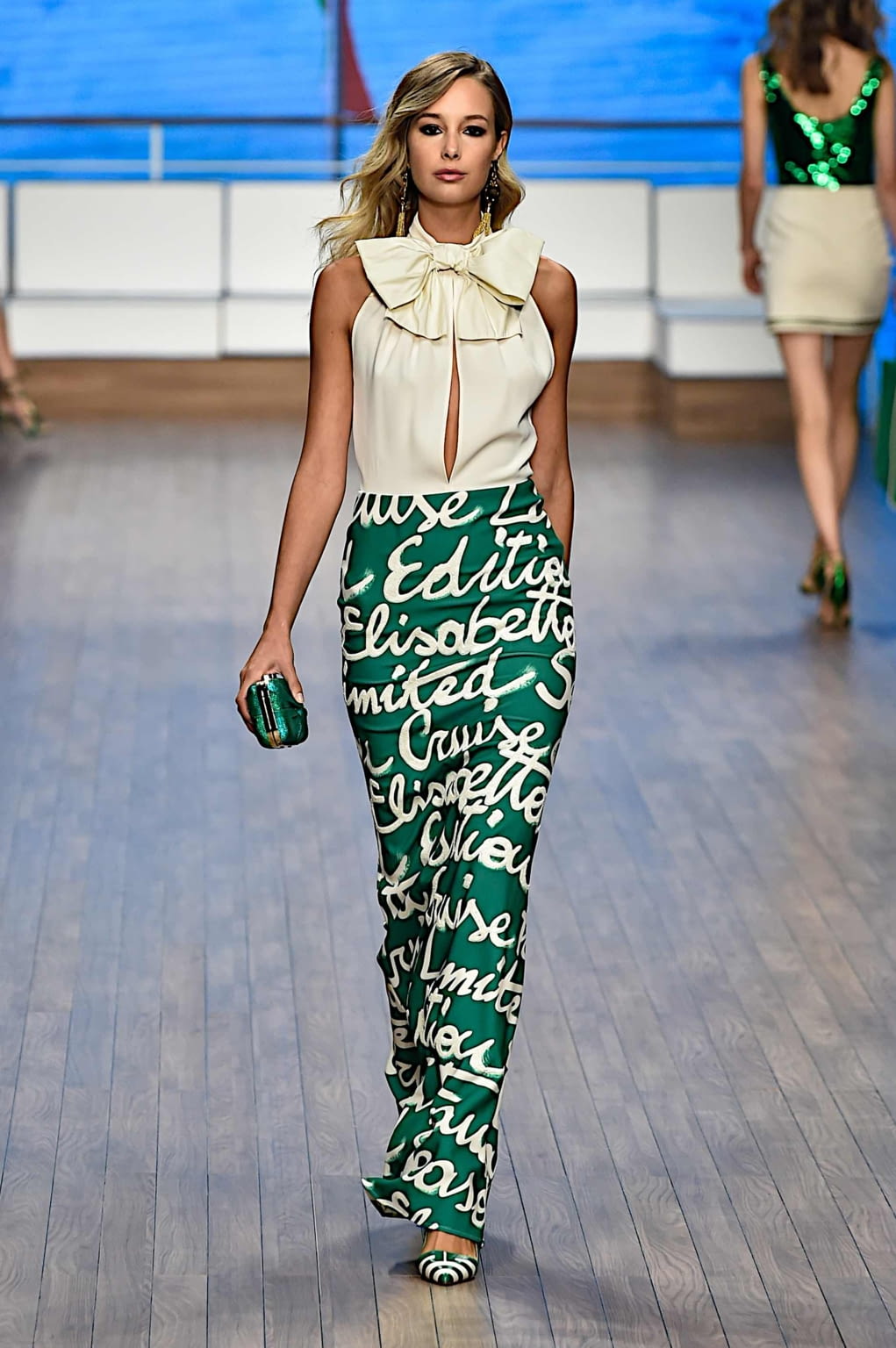 Fashion Week Milan Spring/Summer 2020 look 19 de la collection Elisabetta Franchi womenswear