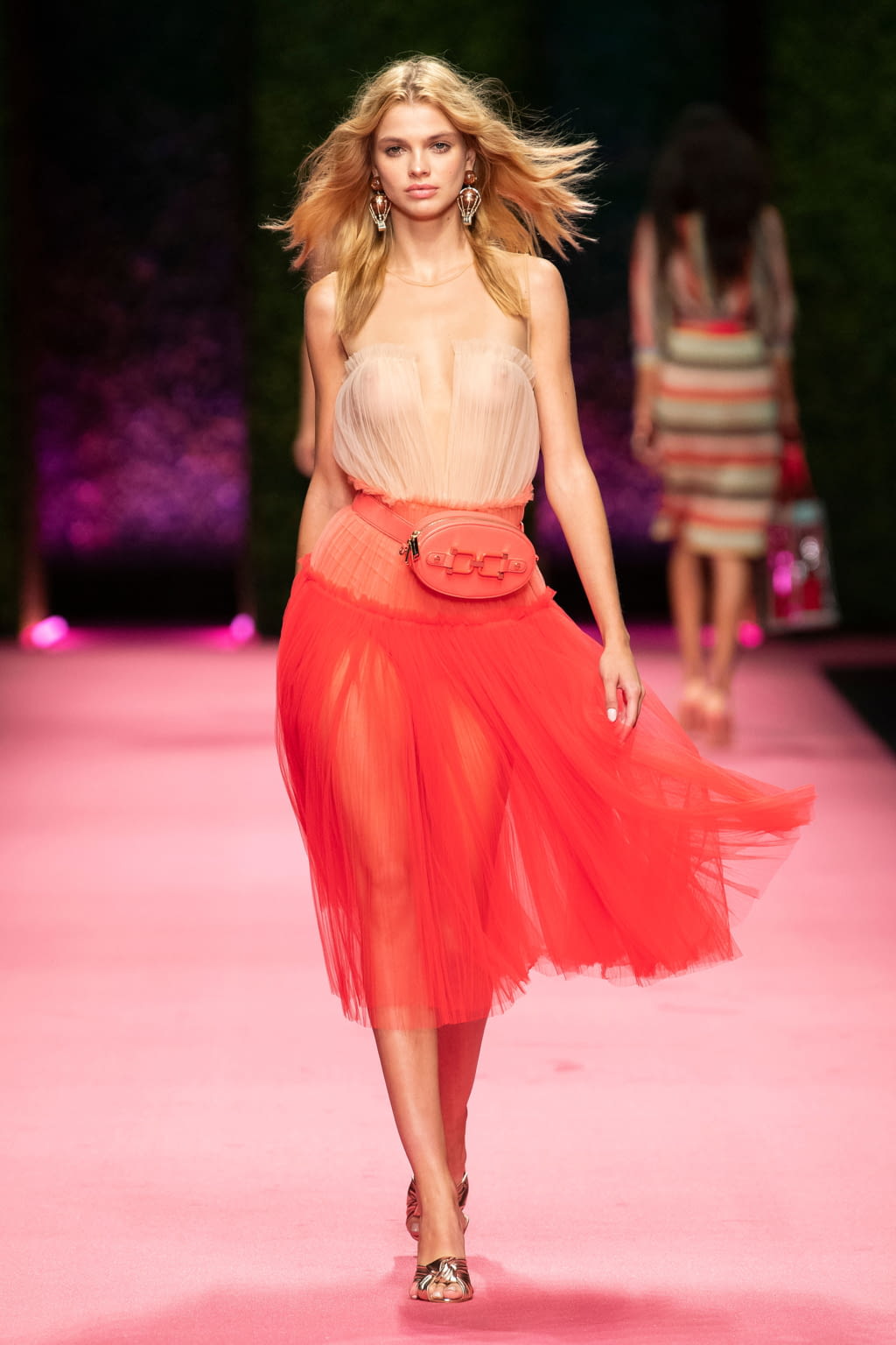 Fashion Week Milan Spring/Summer 2019 look 5 de la collection Elisabetta Franchi womenswear