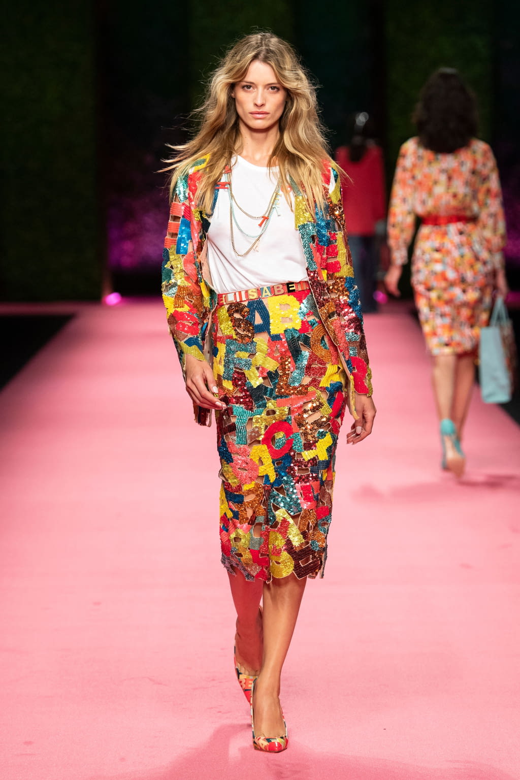 Fashion Week Milan Spring/Summer 2019 look 25 de la collection Elisabetta Franchi womenswear