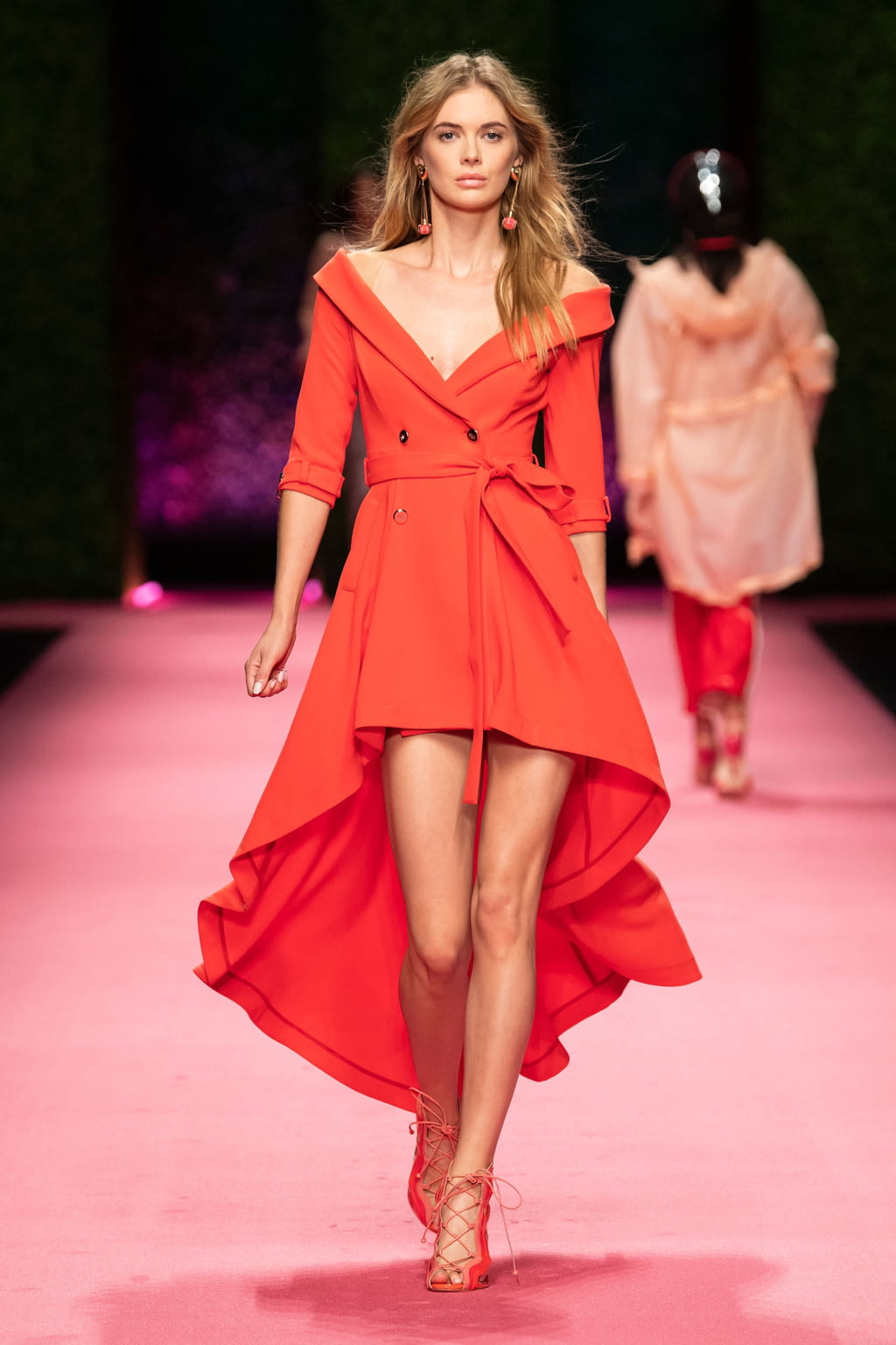 Fashion Week Milan Spring/Summer 2019 look 30 de la collection Elisabetta Franchi womenswear