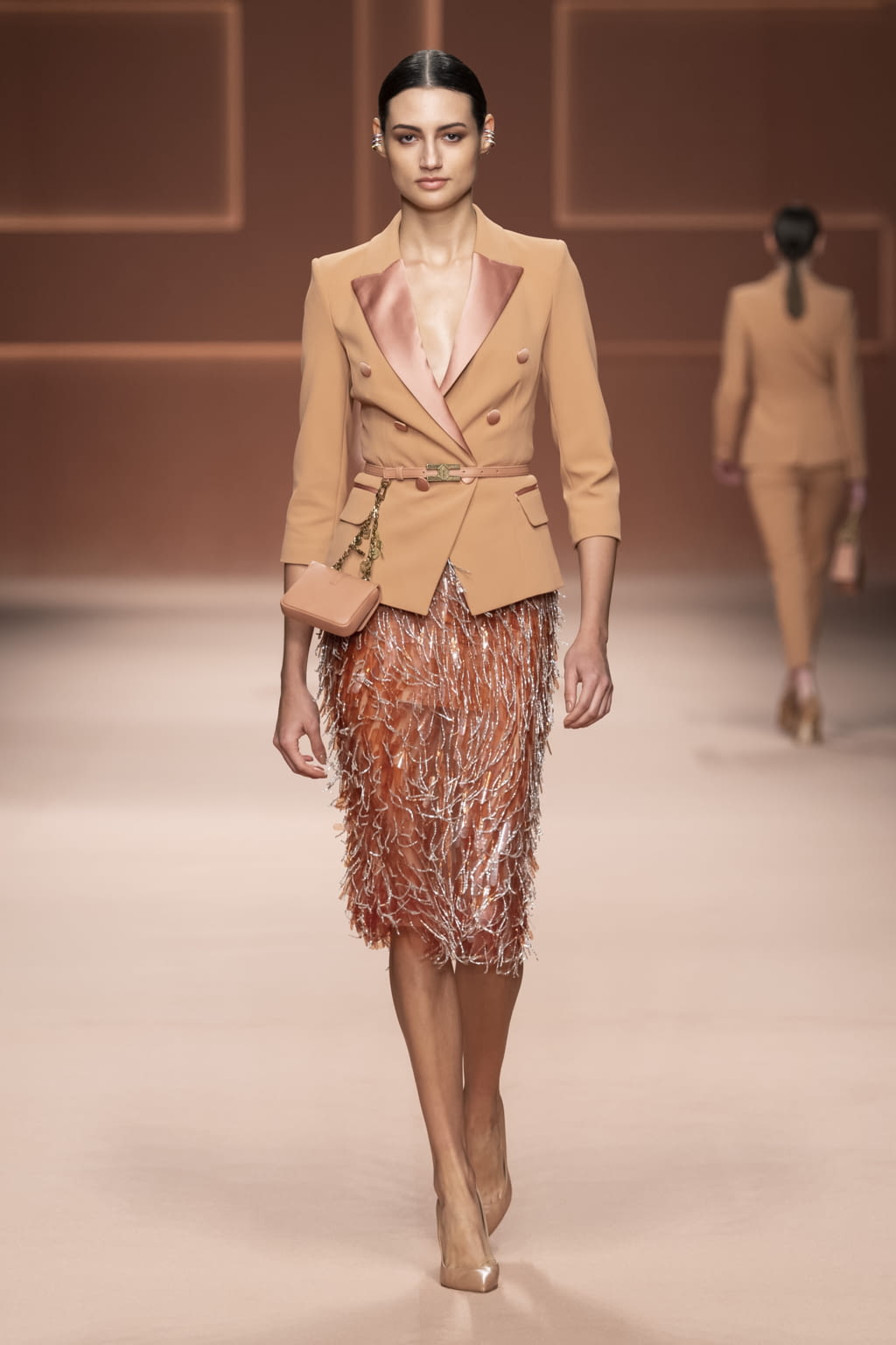 Fashion Week Milan Fall/Winter 2020 look 5 from the Elisabetta Franchi collection 女装