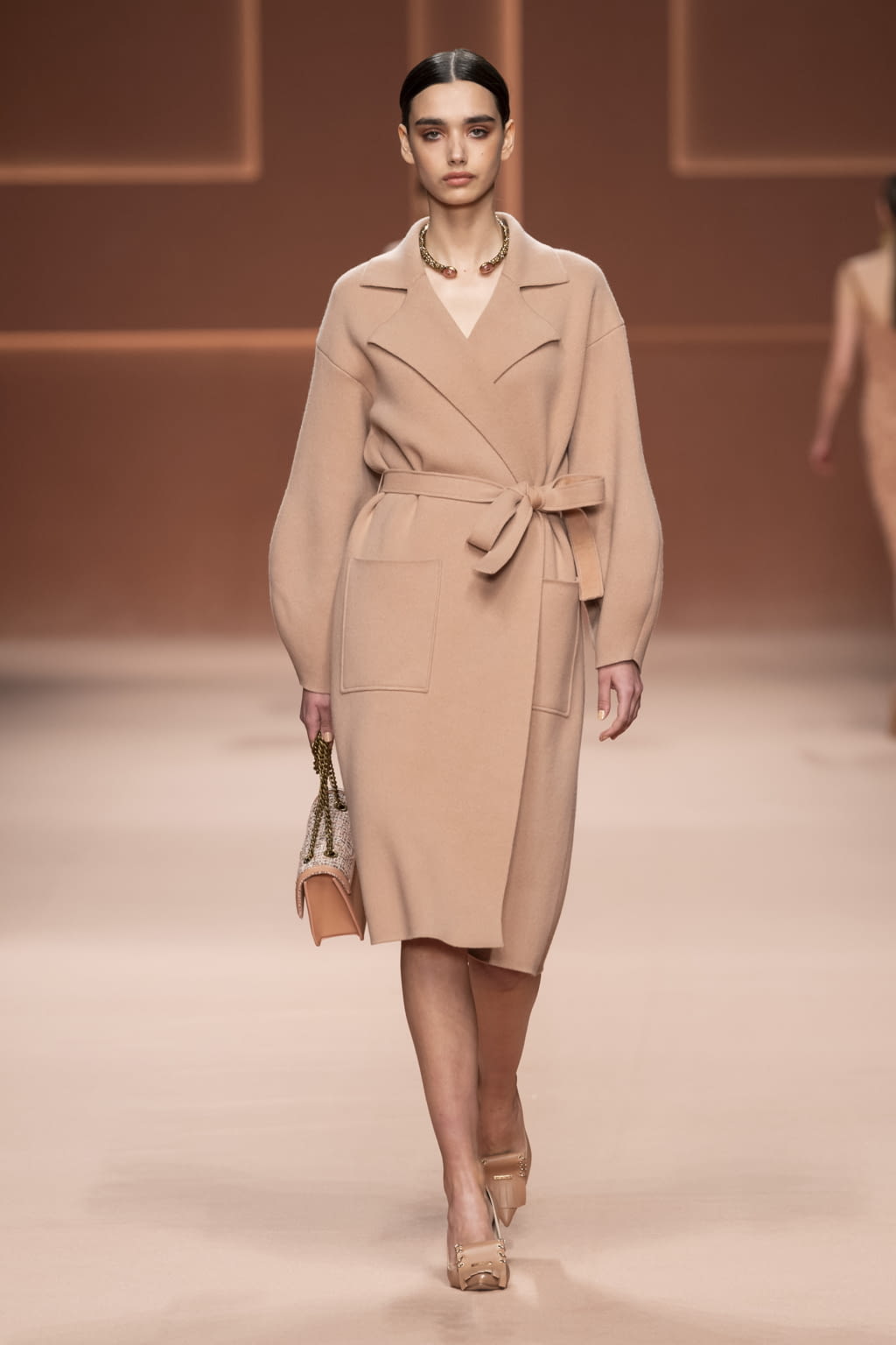 Fashion Week Milan Fall/Winter 2020 look 14 de la collection Elisabetta Franchi womenswear