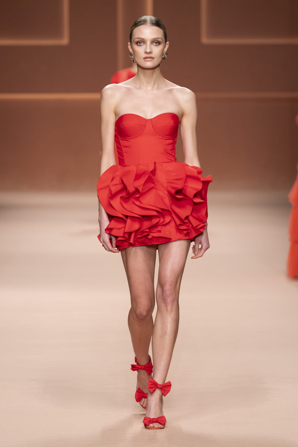 Fashion Week Milan Fall/Winter 2020 look 40 from the Elisabetta Franchi collection womenswear