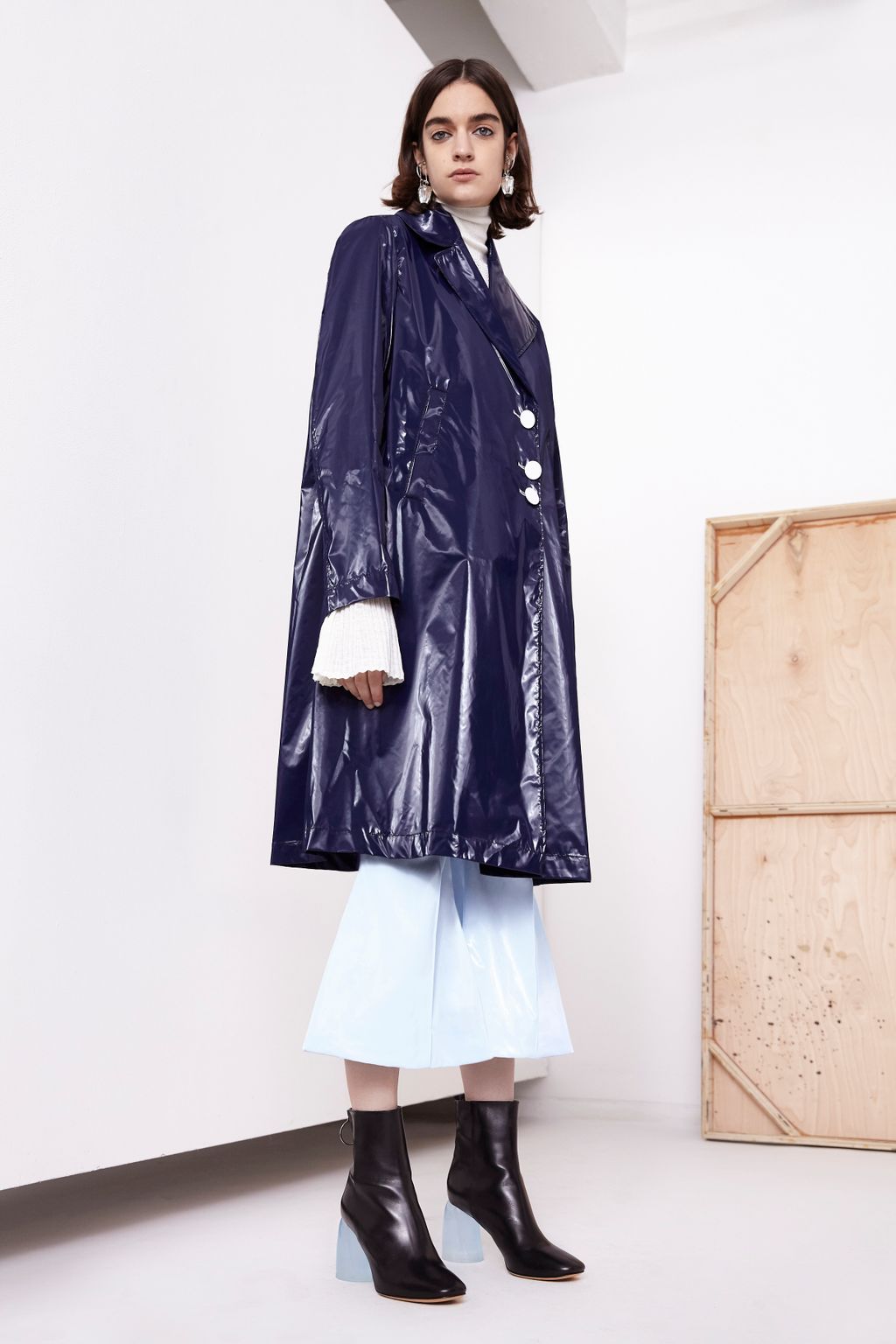 Fashion Week Paris Resort 2018 look 19 from the Ellery collection womenswear