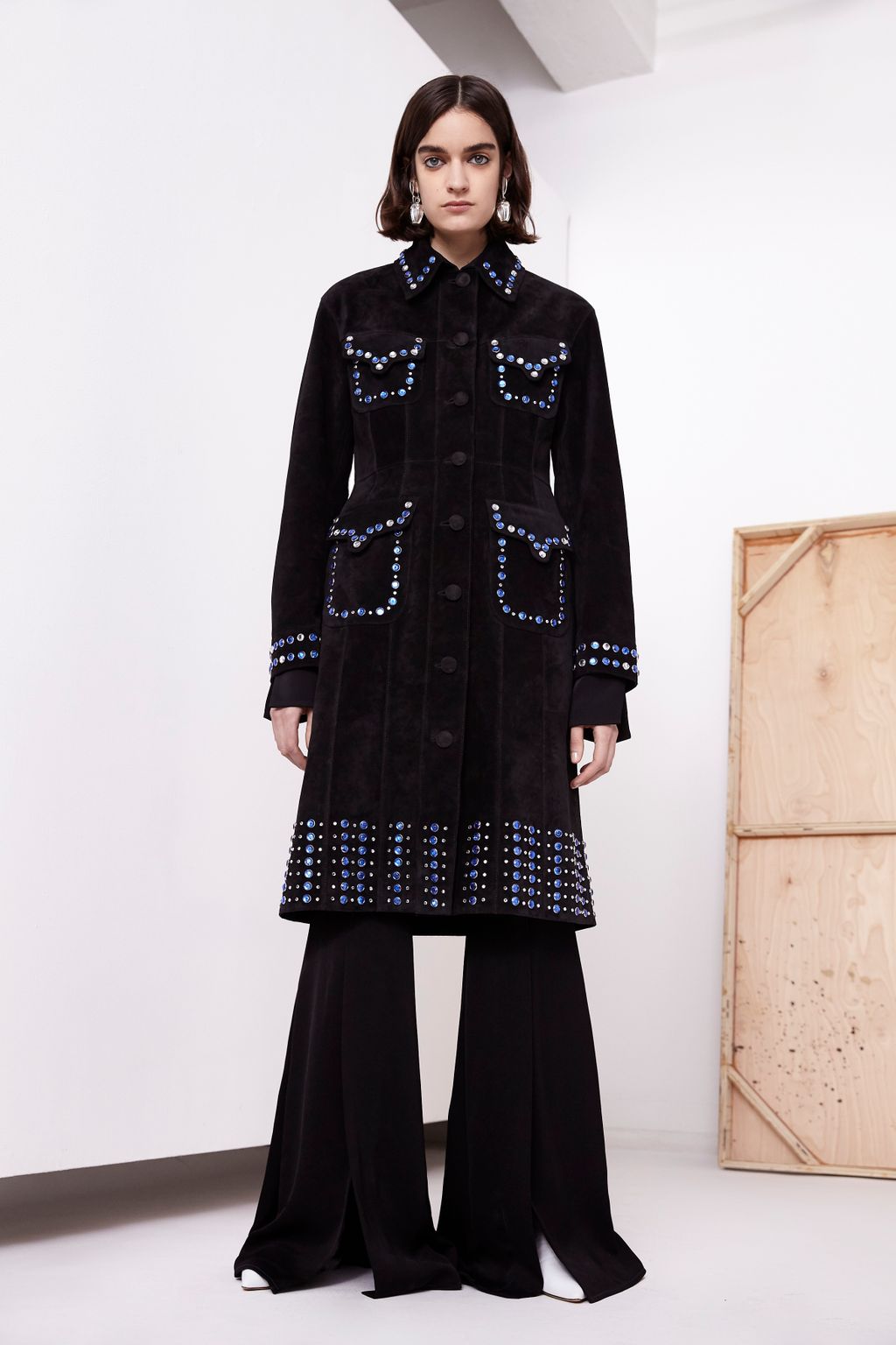 Fashion Week Paris Resort 2018 look 24 from the Ellery collection 女装