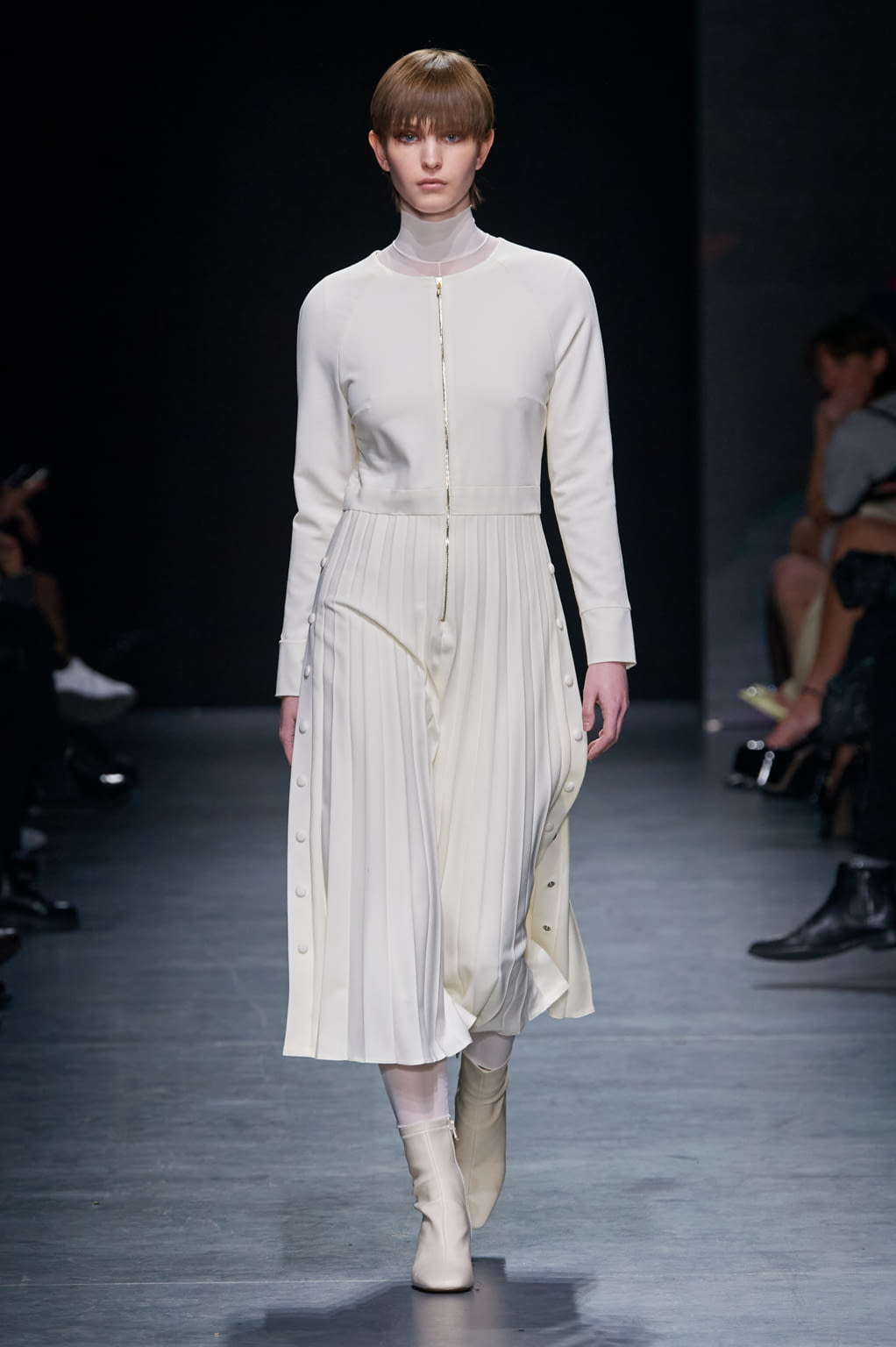Fashion Week Milan Fall/Winter 2022 look 18 from the BUDAPEST SELECT collection 女装