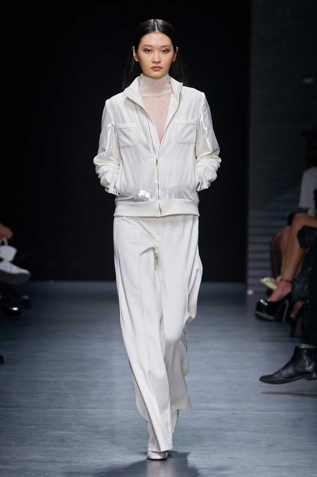 Fashion Week Milan Fall/Winter 2022 look 19 from the BUDAPEST SELECT collection 女装