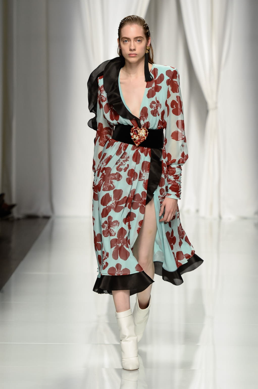Fashion Week Paris Spring/Summer 2017 look 39 de la collection Emanuel Ungaro womenswear