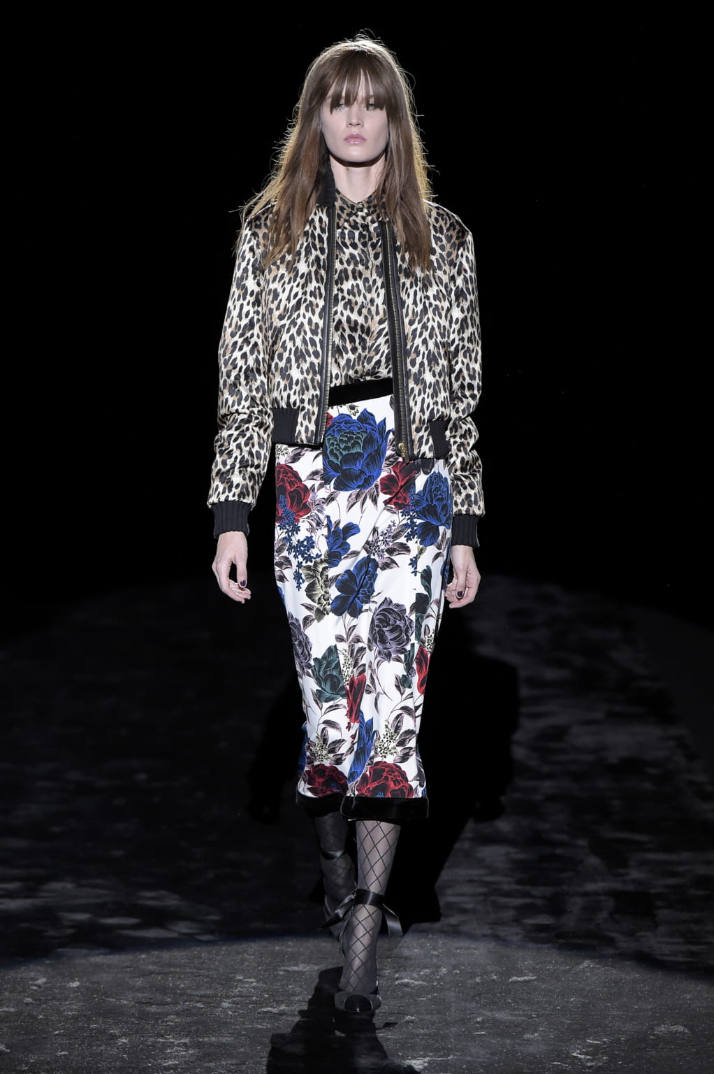 Fashion Week Paris Fall/Winter 2016 look 8 from the Emanuel Ungaro collection womenswear