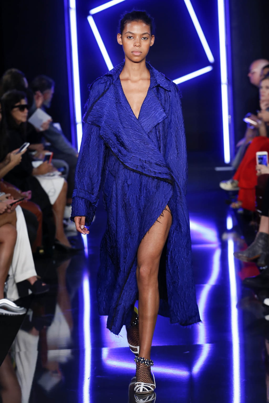 Fashion Week Paris Spring/Summer 2018 look 9 from the Emanuel Ungaro collection womenswear