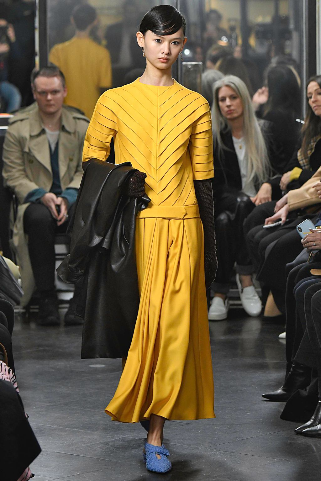 Fashion Week London Fall/Winter 2019 look 9 from the Emilia Wickstead collection 女装
