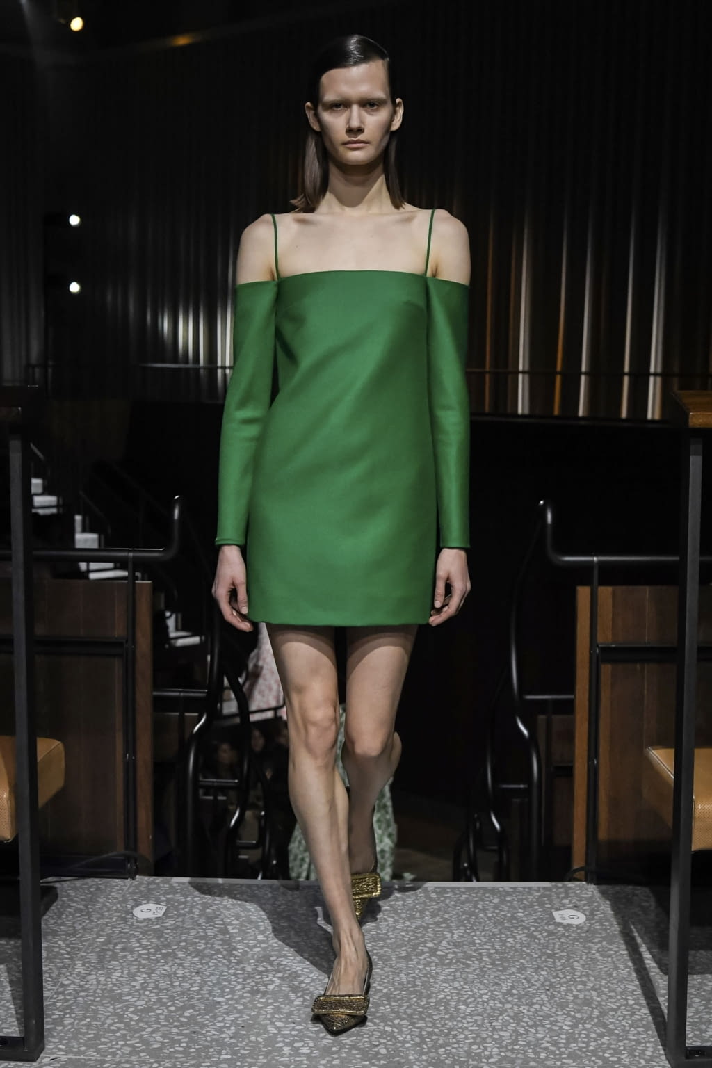 Fashion Week London Fall/Winter 2020 look 41 from the Emilia Wickstead collection 女装