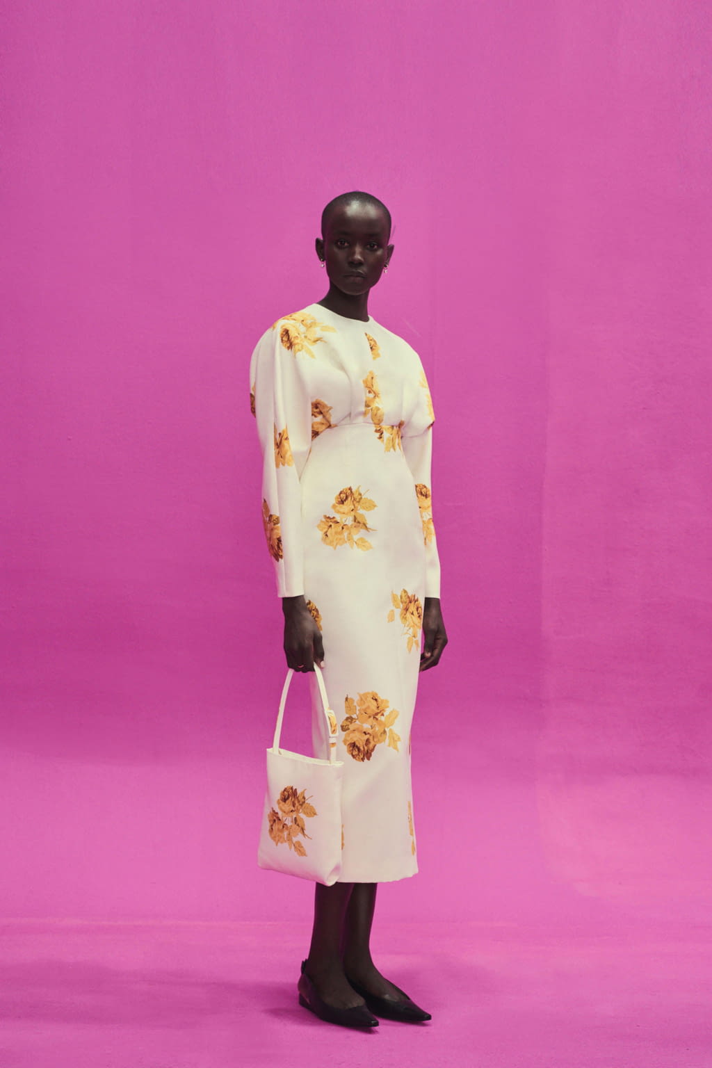 Fashion Week London Fall/Winter 2021 look 47 from the Emilia Wickstead collection 女装