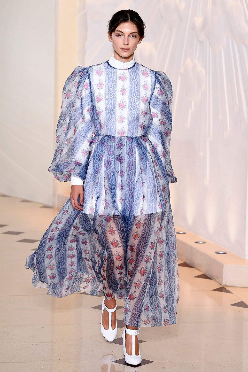 Fashion Week London Spring/Summer 2018 look 8 de la collection Emilia Wickstead womenswear