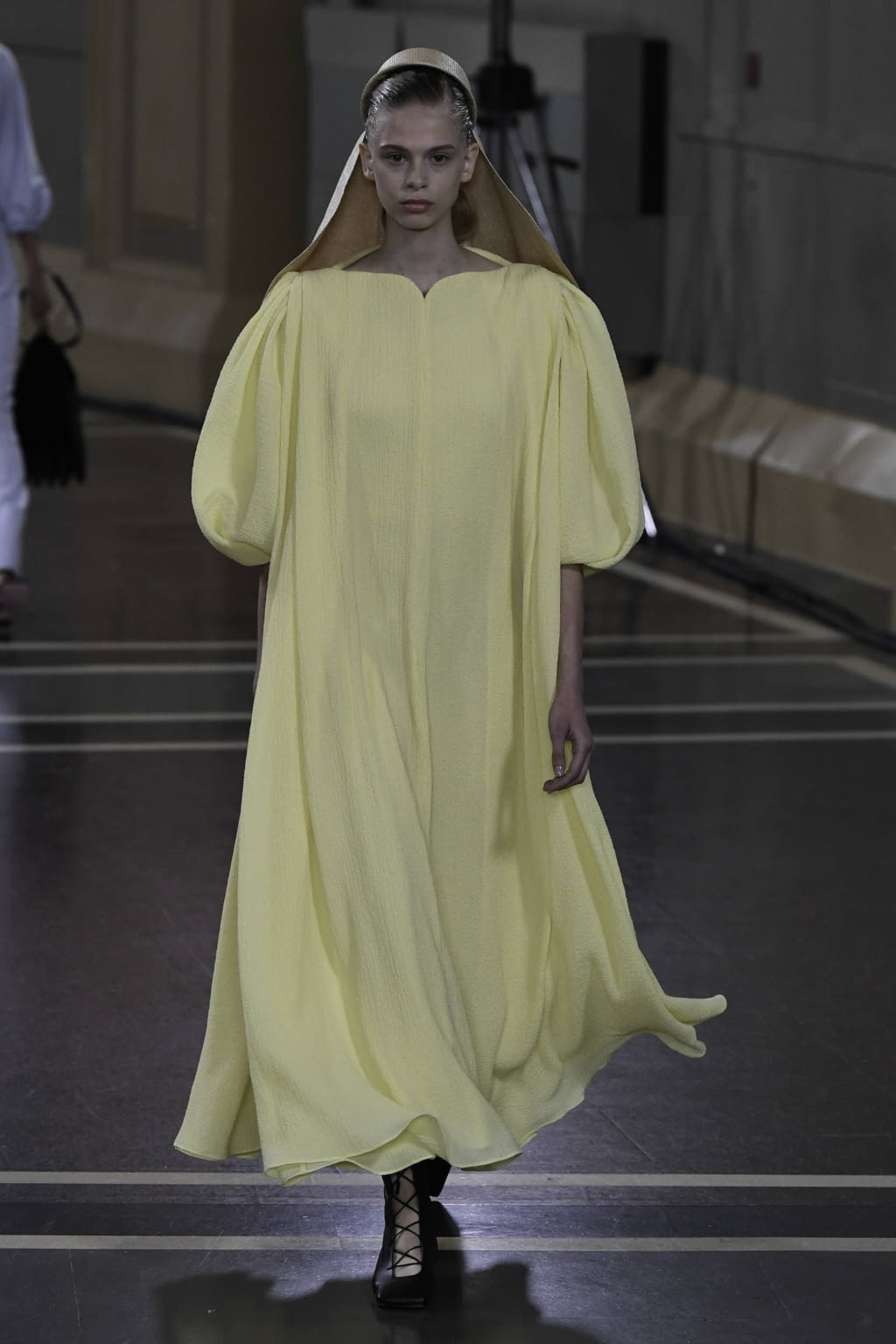 Fashion Week London Spring/Summer 2020 look 5 from the Emilia Wickstead collection womenswear