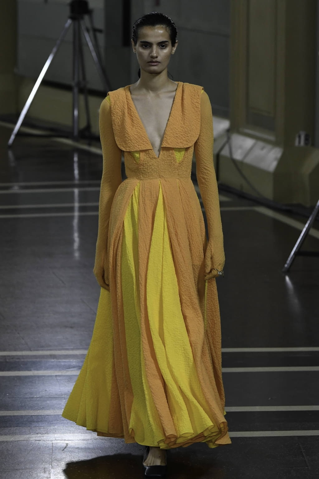 Fashion Week London Spring/Summer 2020 look 10 from the Emilia Wickstead collection womenswear