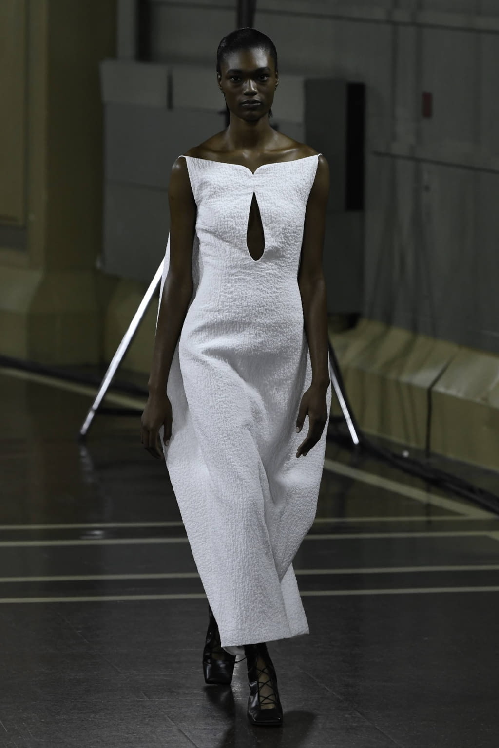 Fashion Week London Spring/Summer 2020 look 14 from the Emilia Wickstead collection womenswear