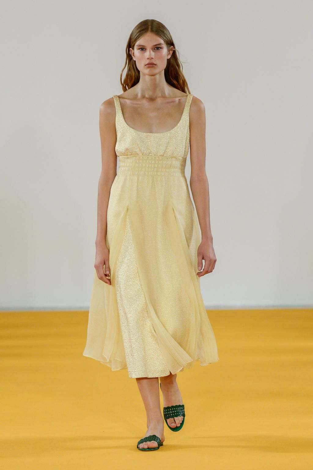 Fashion Week London Spring/Summer 2017 look 5 from the Emilia Wickstead collection womenswear