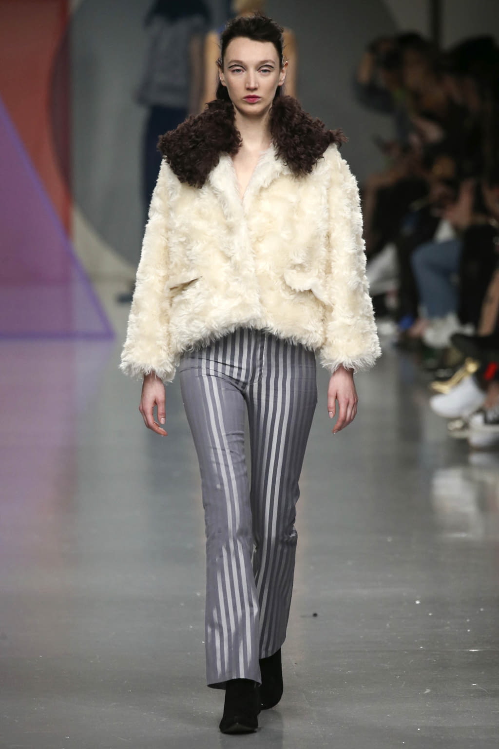 Fashion Week London Fall/Winter 2017 look 15 from the Emilio de la Morena collection 女装
