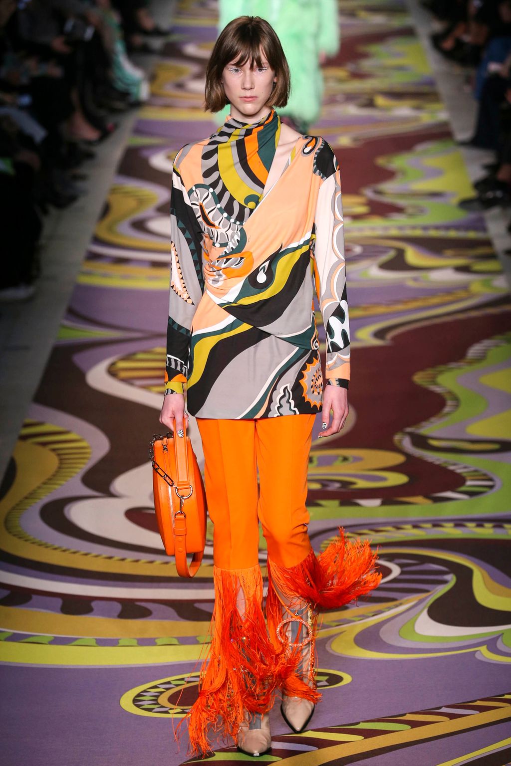Fashion Week Milan Fall/Winter 2017 look 27 from the Pucci collection womenswear