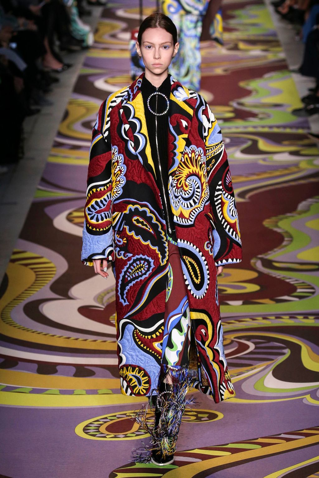 A model walks the runway at the Emilio Pucci Autumn Winter 2018 News  Photo - Getty Images