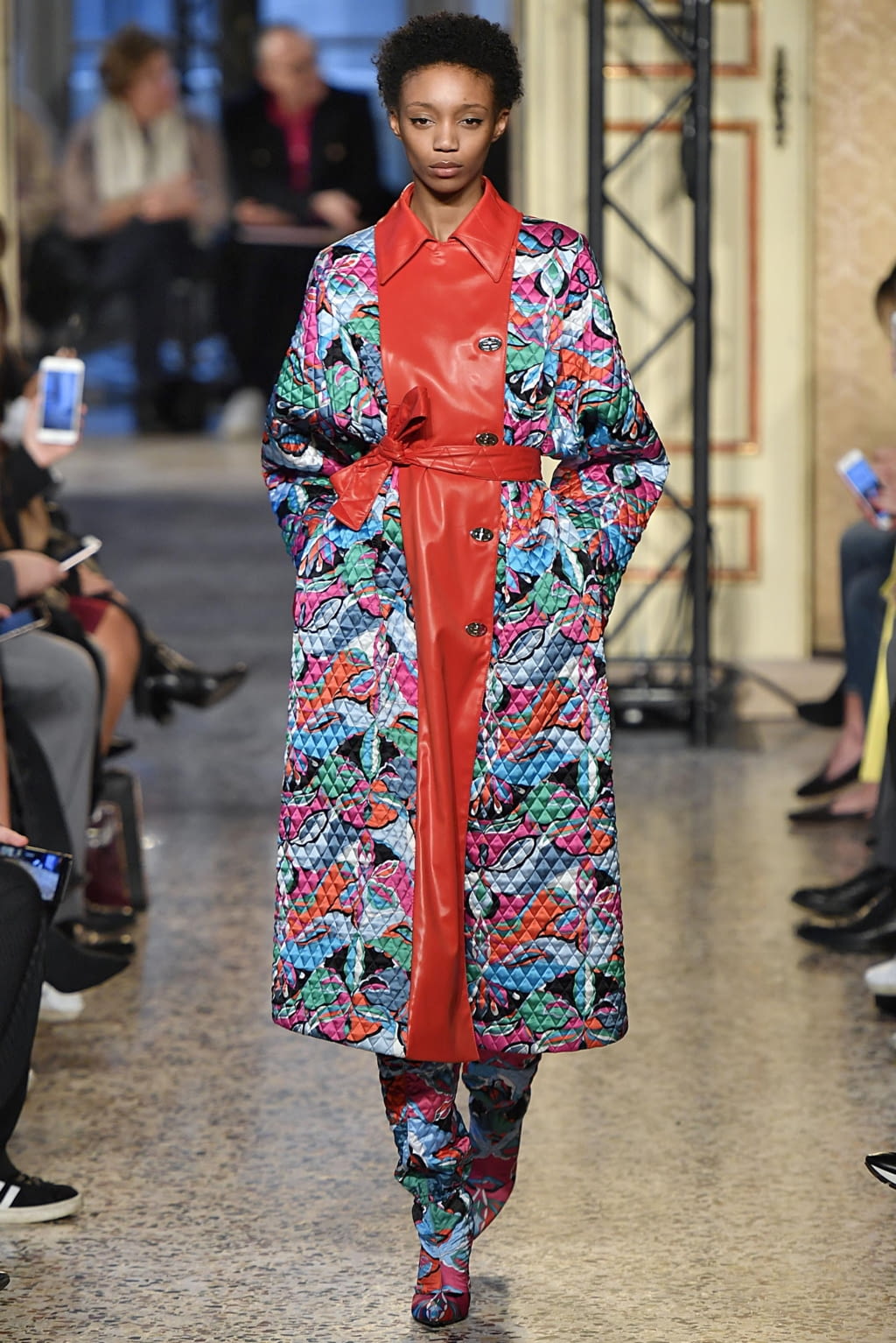 Fashion Week Milan Fall/Winter 2018 look 14 from the Pucci collection womenswear