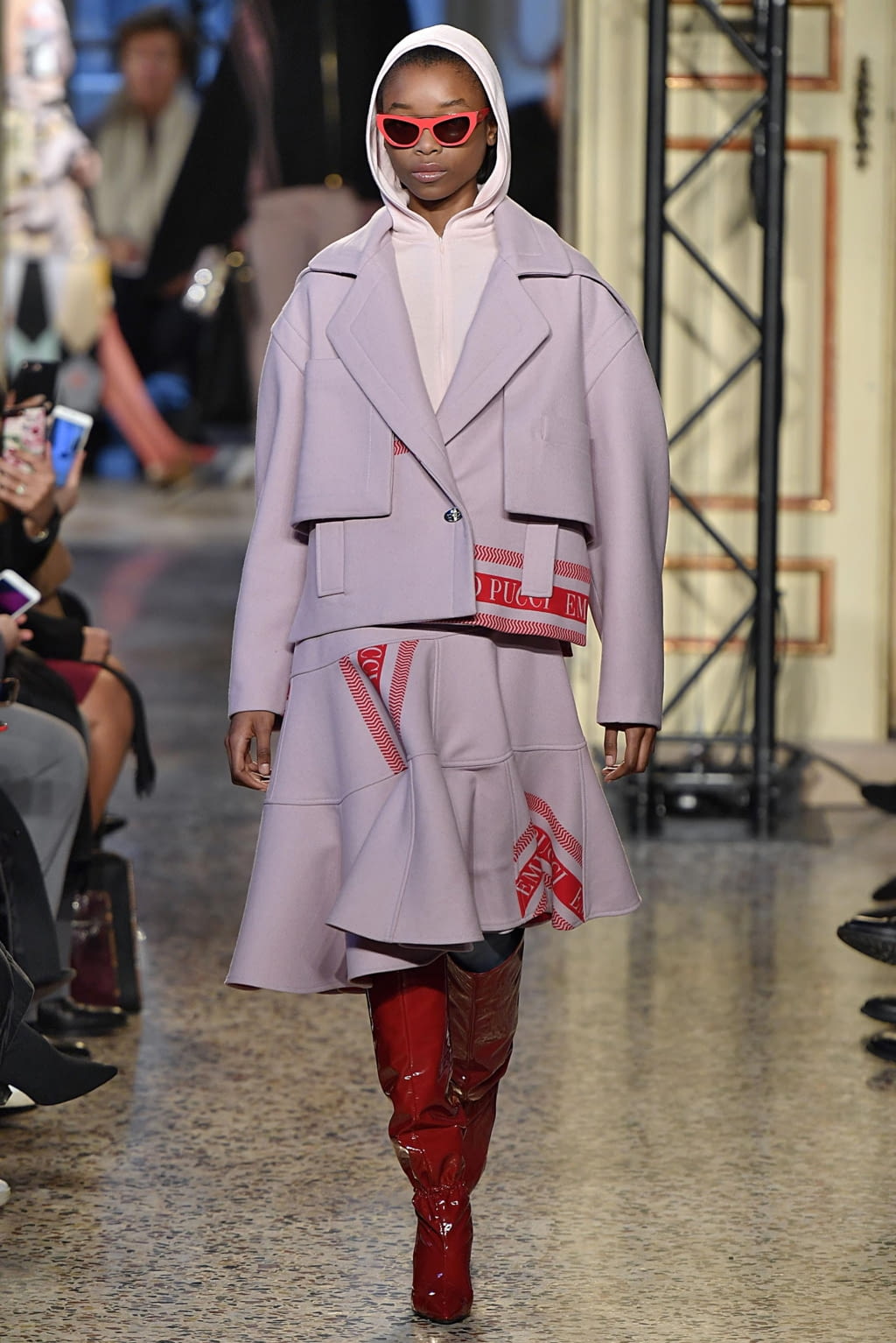 Fashion Week Milan Fall/Winter 2018 look 23 de la collection Pucci womenswear